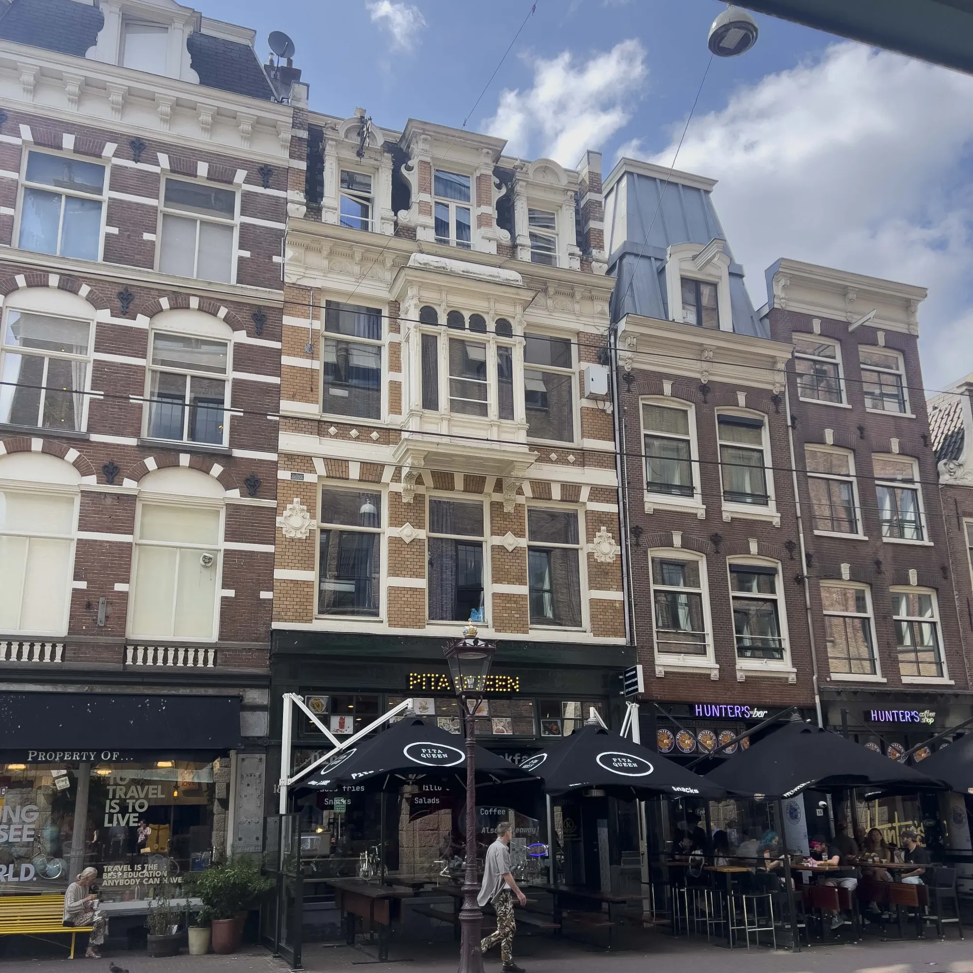Street view of Rembrandt Square in the City Centre