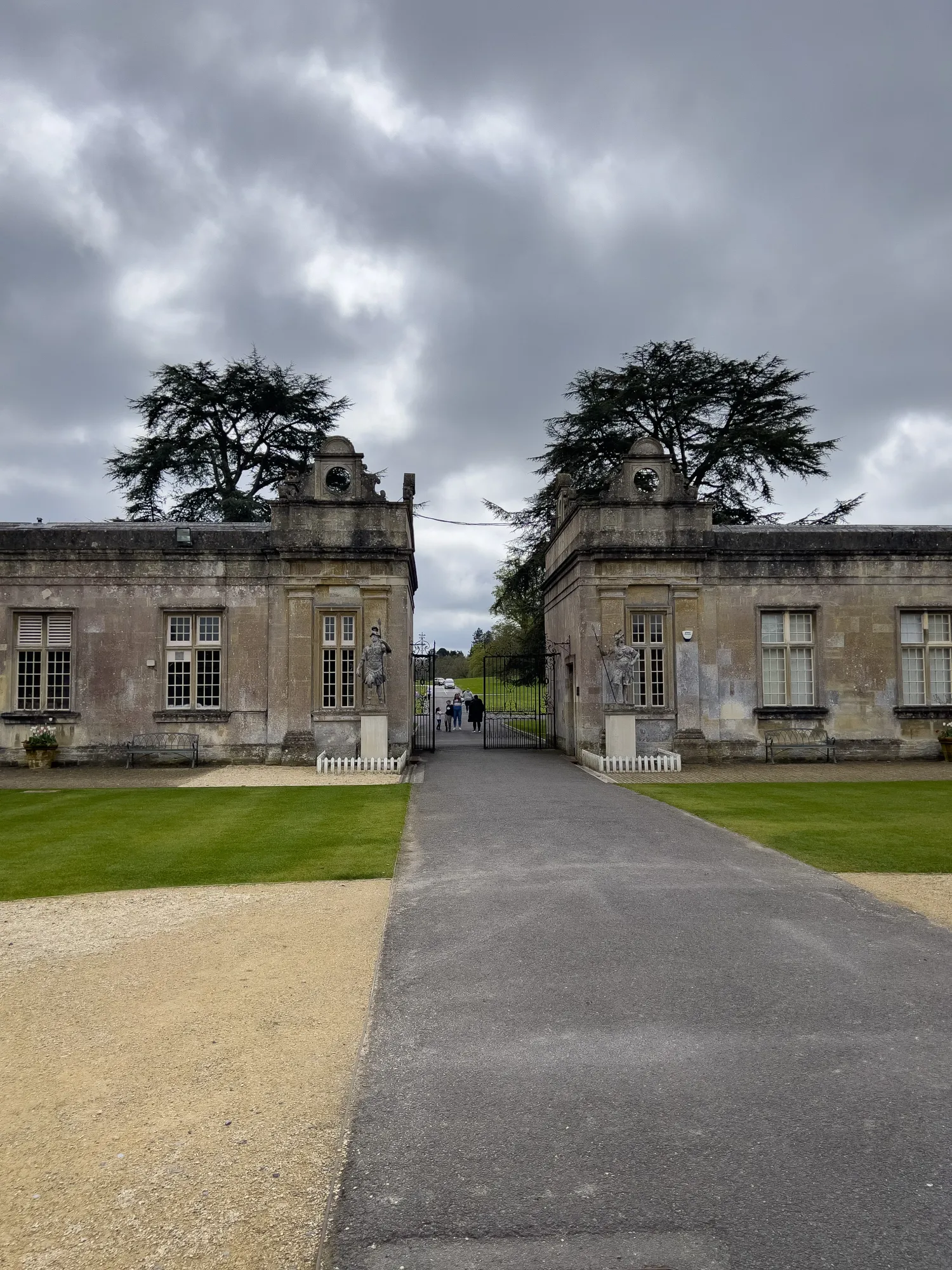 Longleat grounds and pathways